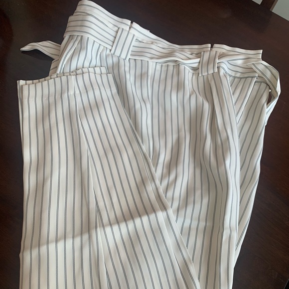 HIGH WAISTED PINSTRIPE PAPERBAG ANKLE PANT - Picture 2 of 7